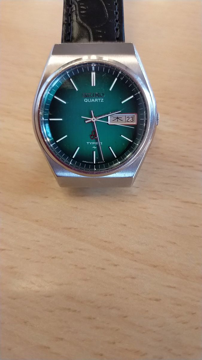 電池ベルト新品　セイコー クォーツ タイプ 2 SEIKO QUARTZ TYPE Ⅱデイデイト SS グリーン文字盤 腕時計 
