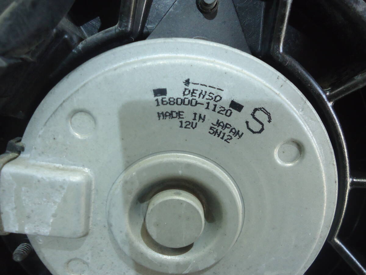 04282 タントカスタム L375S 後期 ラジエーター 電動ファン コンデンサー  23年 の画像2