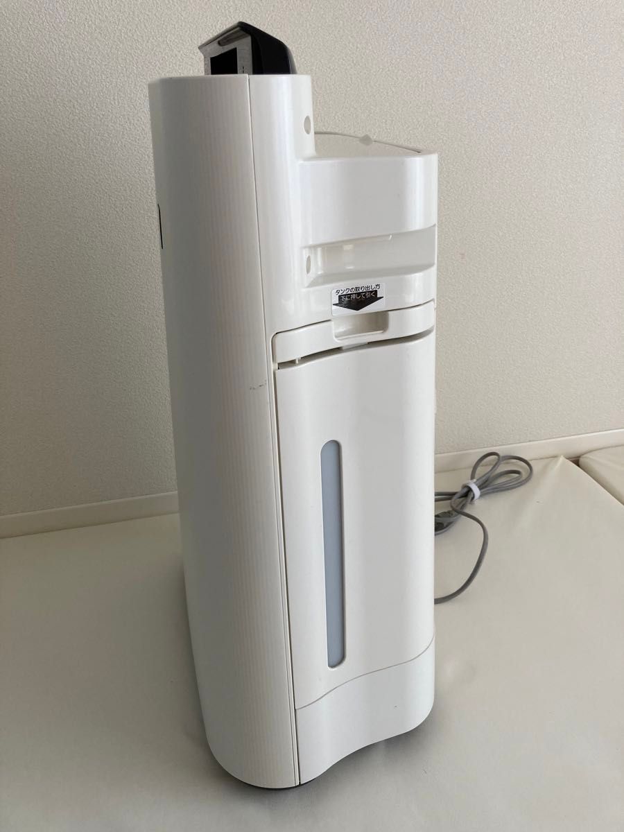 シャープ SHARP 加湿空気清浄機 KC-M401 ホワイト プラズマ シャープ SHARP 加湿空気清浄機 KC-M401 ホワイト プラズマ