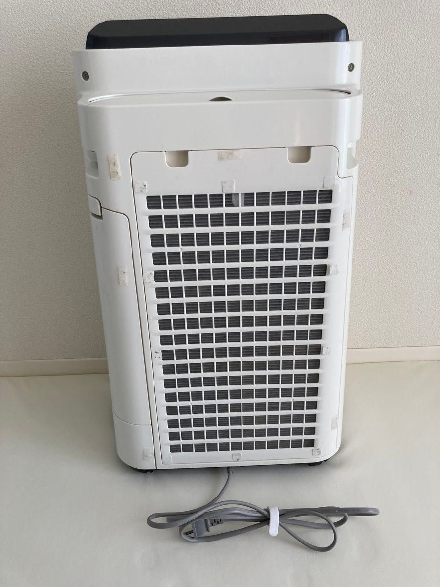 シャープ SHARP 加湿空気清浄機 KC-M401 ホワイト プラズマ シャープ SHARP 加湿空気清浄機 KC-M401 ホワイト プラズマ