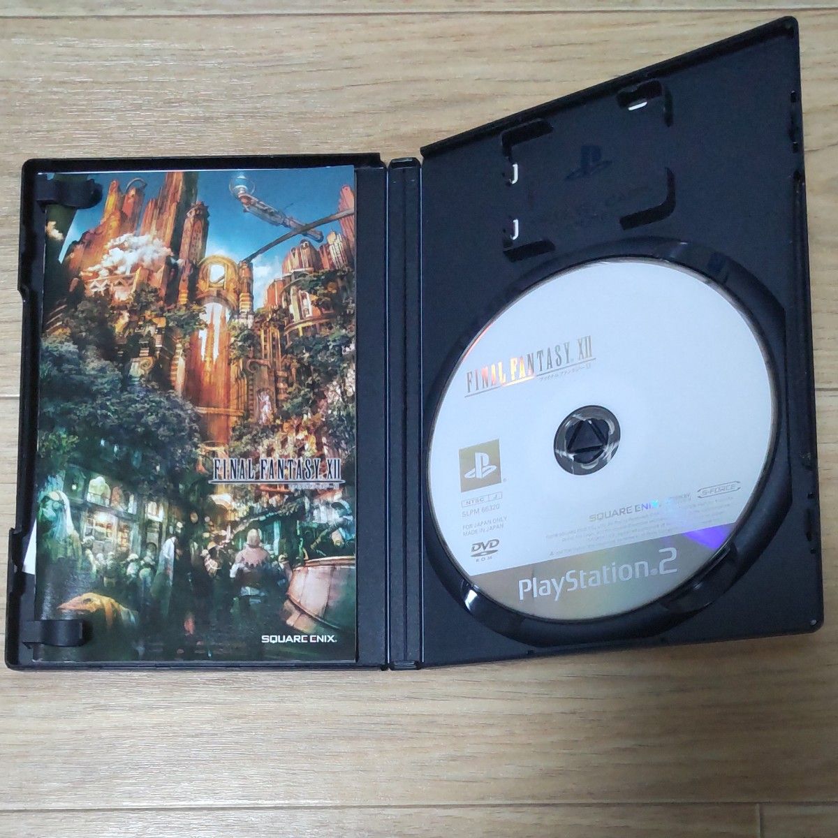 【PS2】 ファイナルファンタジーXII 公式ガイドブック付き