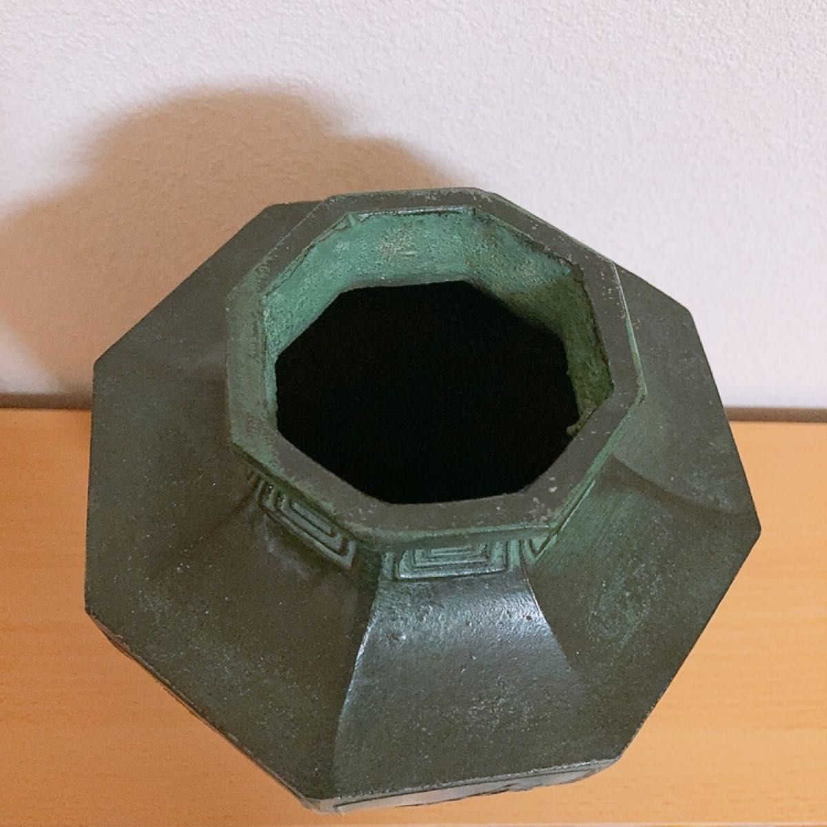 鳳州作 青銅八角花瓶 骨董品|Yahoo!フリマ(旧PayPayフリマ) 鳳州作 青銅八角花瓶 骨董品|Yahoo!フリマ(旧PayPayフリマ)