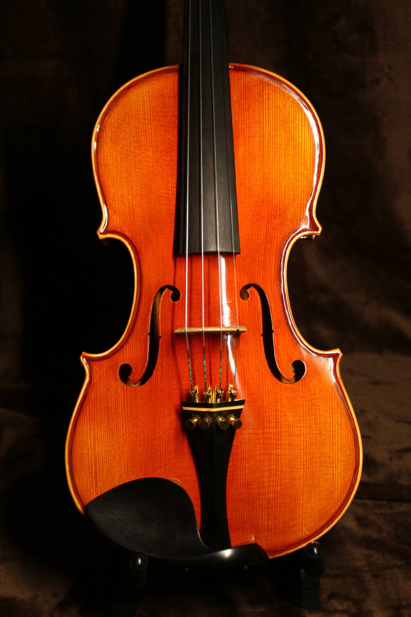 工房製 バイオリン アンティークフィニッシュ 虎杢 美麗 裏板一枚 セットの画像2