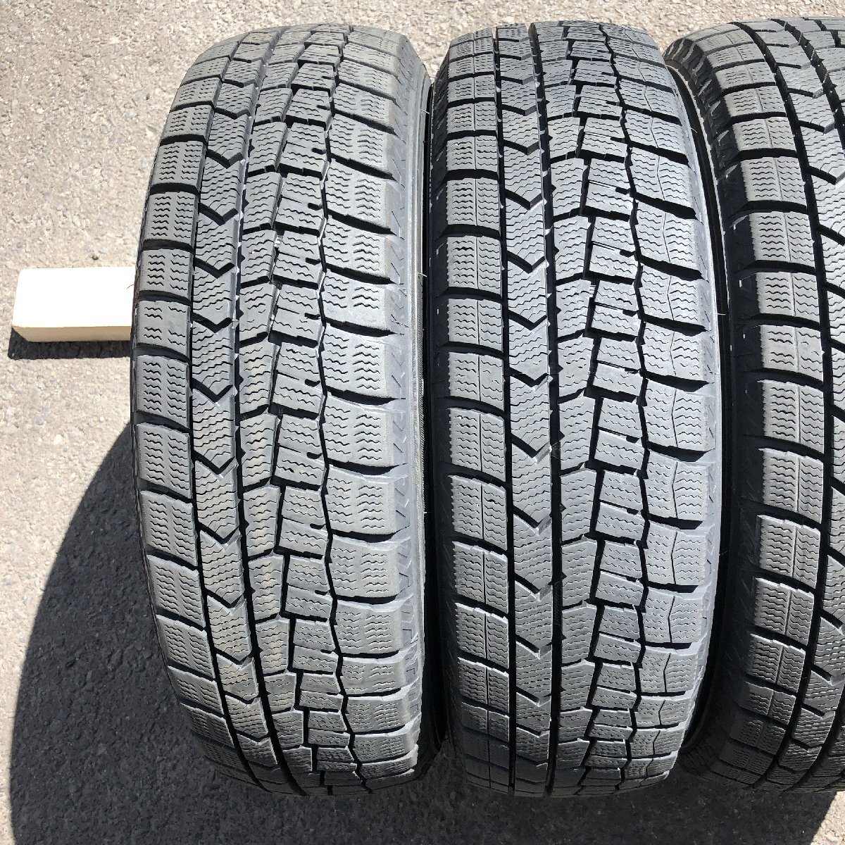 [24T00587S] 165/65R14 DUNLOP(ダンロップ) WINTER MAXX WM02 2020年製 スタッドレスタイヤ 4本セット_画像2