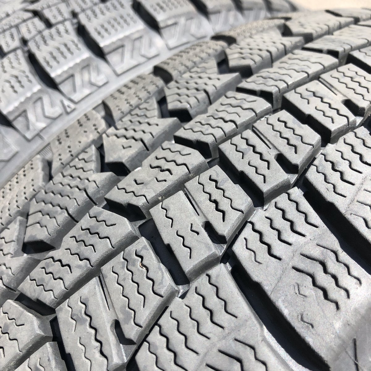 [24T00587S] 165/65R14 DUNLOP(ダンロップ) WINTER MAXX WM02 2020年製 スタッドレスタイヤ 4本セット_画像4