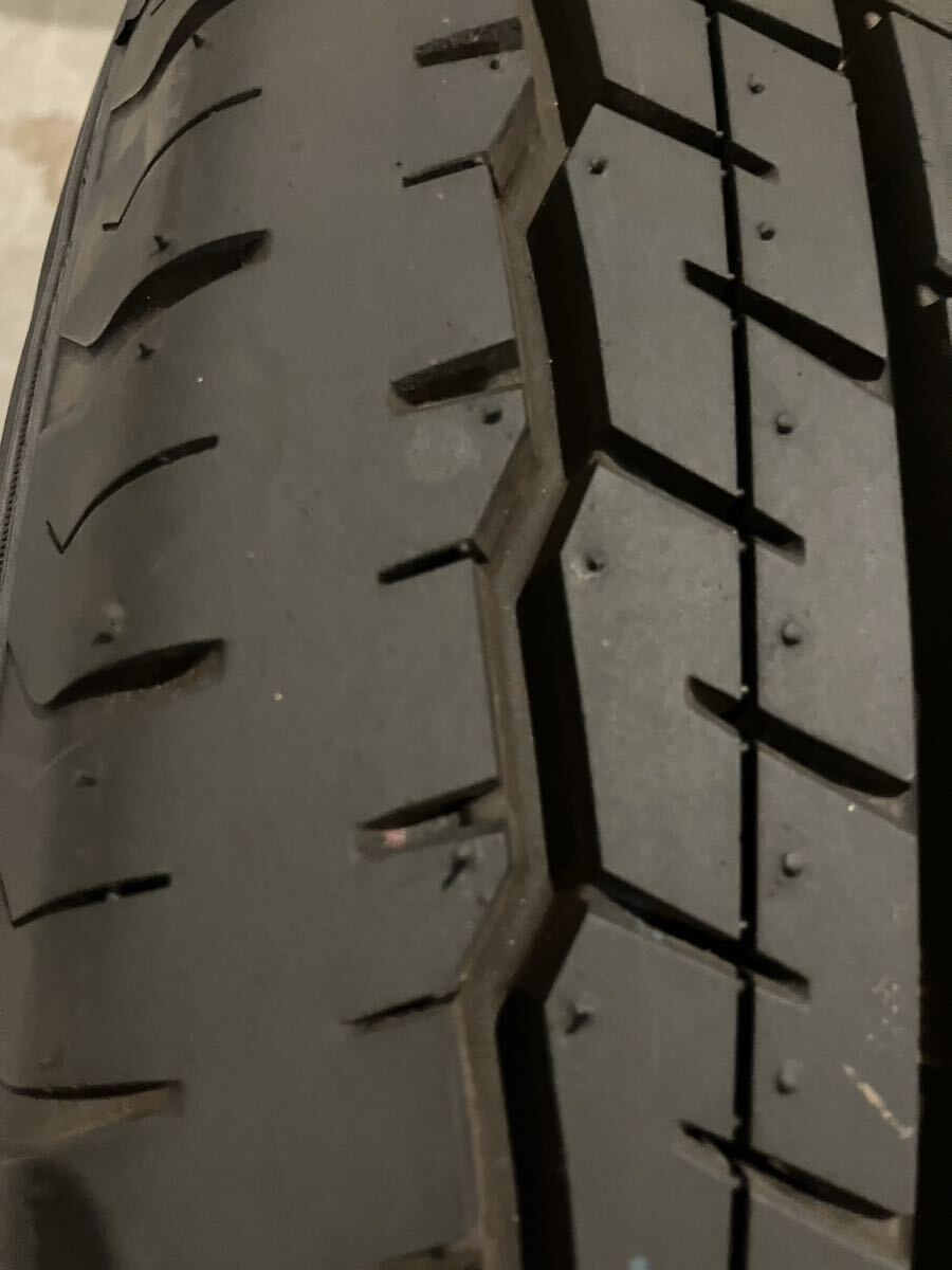 美品　新車外し ダンロップ　SP175 195/80r15ハイエース 23年式ハイエース　キャラバン　スチールホイール流用　送料無料！_画像6