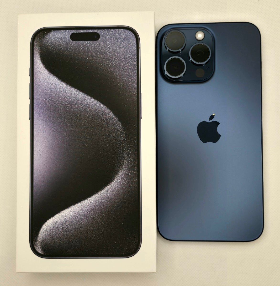 わけあり Apple iPhone15 Pro Max ブラックチタニウム 256GB わけあり Apple iPhone15 Pro Max ブラックチタニウム 256GB