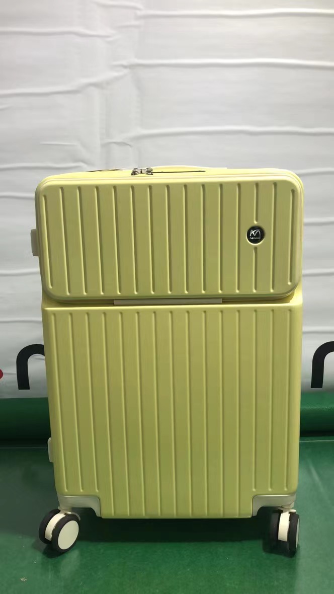 スーツケース　Mサイズ　イエロー　キャリーバック　キャリーケース　SC110-24-YL MC_画像1