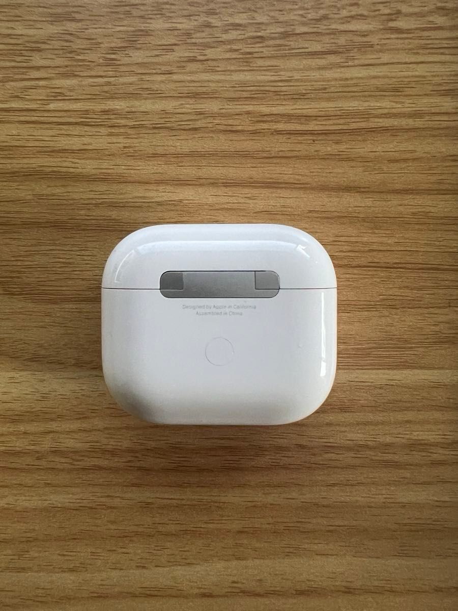 AirPods 第3世代　Magsafe充電対応 Apple ワイヤレスイヤホン