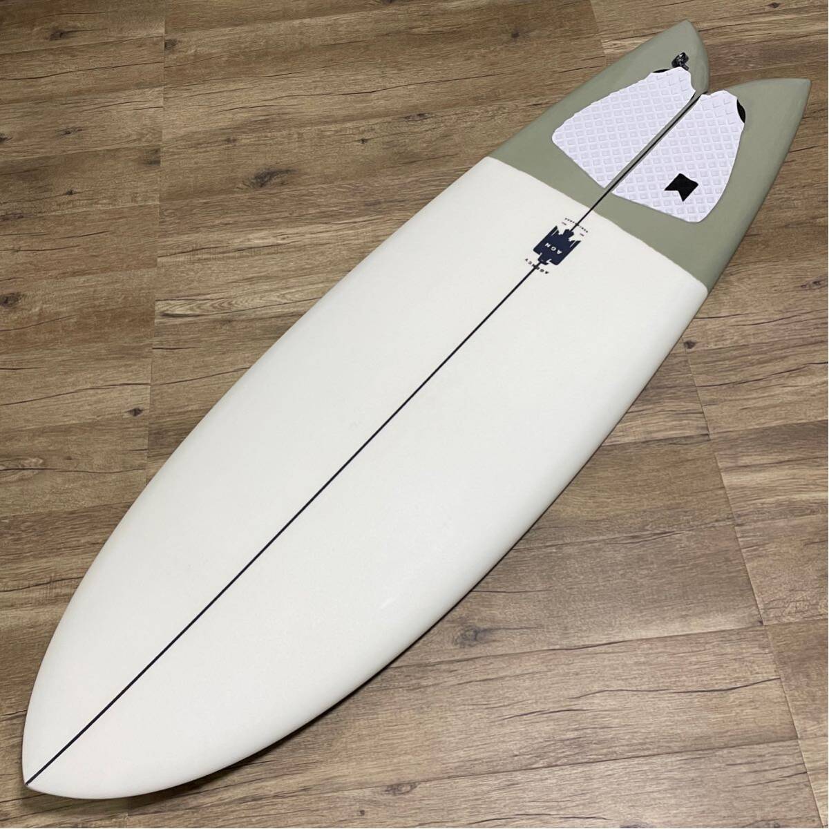 Yahoo!オークション - AGENCY surfboardsTWIN FISH5.8 新品 Yahoo!オークション - AGENCY surfboardsTWIN FISH5.8 新品