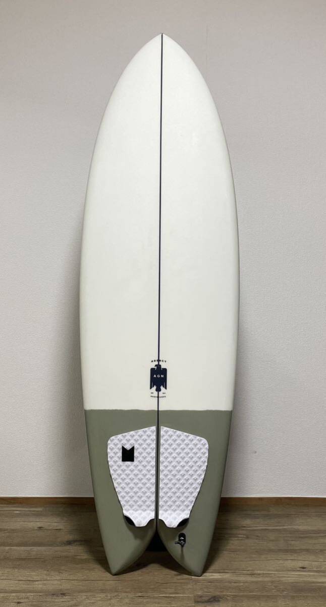 Yahoo!オークション - AGENCY surfboardsTWIN FISH5.8 新品 Yahoo!オークション - AGENCY surfboardsTWIN FISH5.8 新品