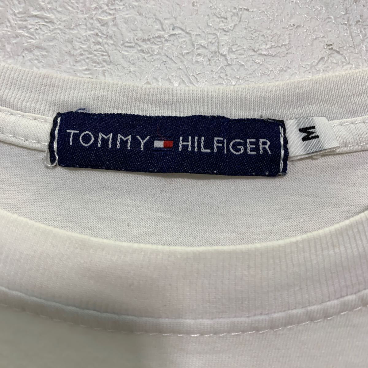 TOMMY HILFIGER 半袖 ロゴTシャツ M ホワイト トミーヒルフィガー クルーネック ワンポイントロゴ 古着卸 アメリカ仕入 a605-6145_画像10