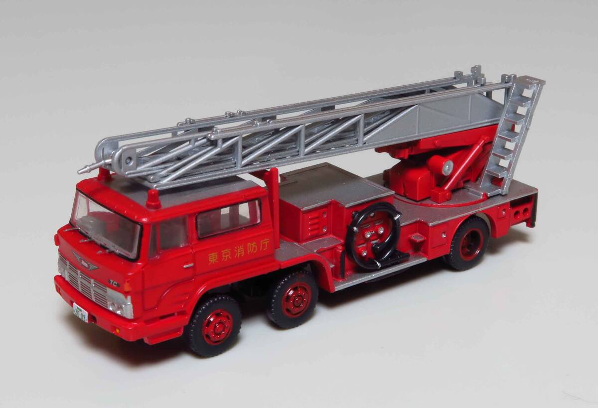 トラックコレクション 第3弾 日野TC 東京消防庁+日本機械工業はしご車_画像1