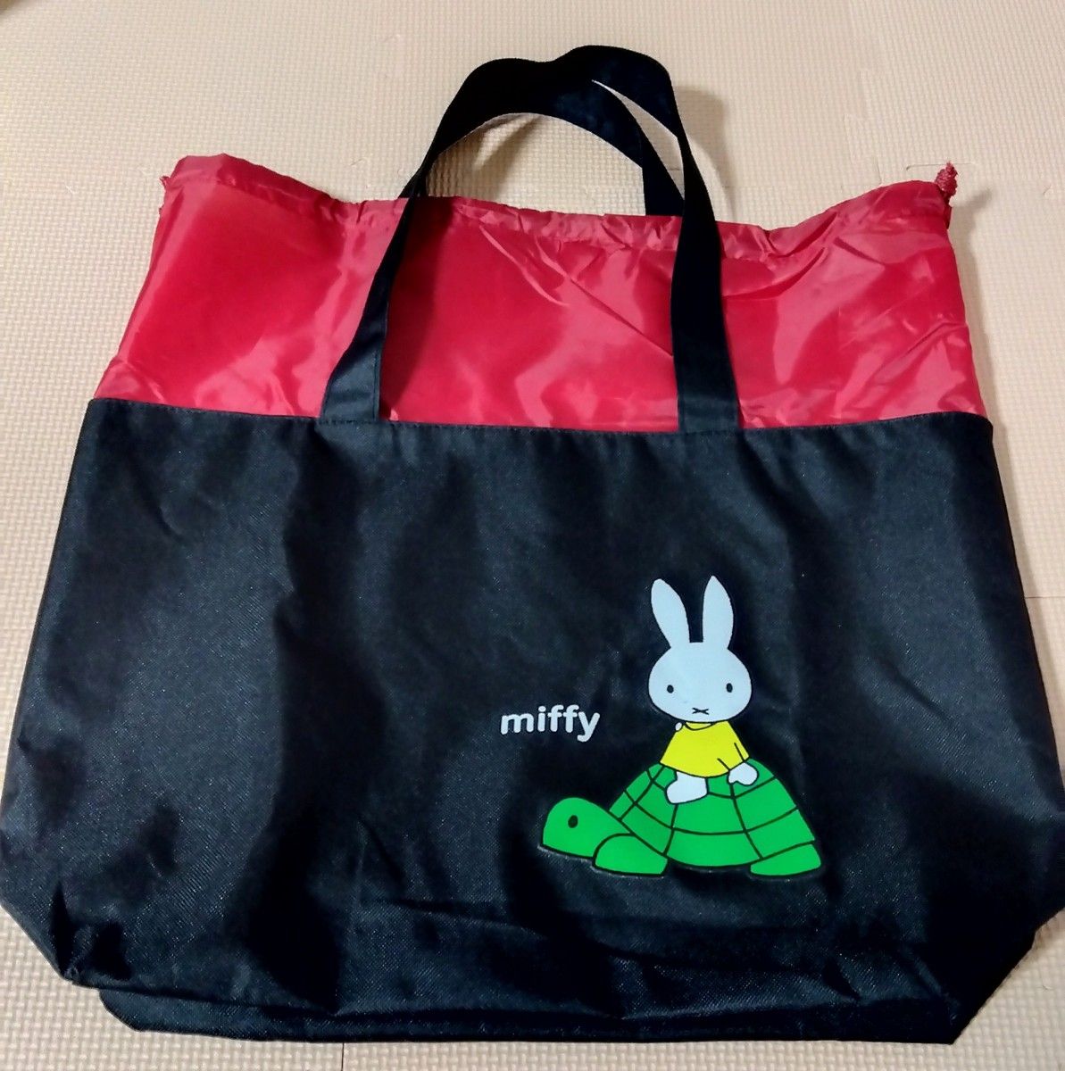 未使用　Miffy ミッフィーショルダーバッグ非売品　フジパン『ミッフィーお買い物巾着トートエコバック』大容量　 