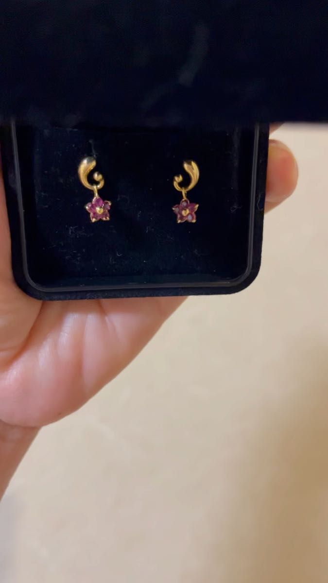 ピアス 18K ゴールド ルビー