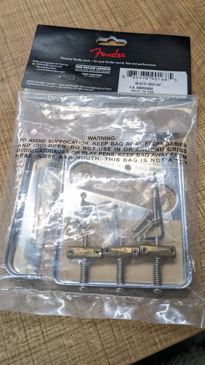 【中古 美品】Fender純正テレキャスター ブリッジ 3-Saddle American Pro Telecaster Bridge Assembly Chrome_画像7