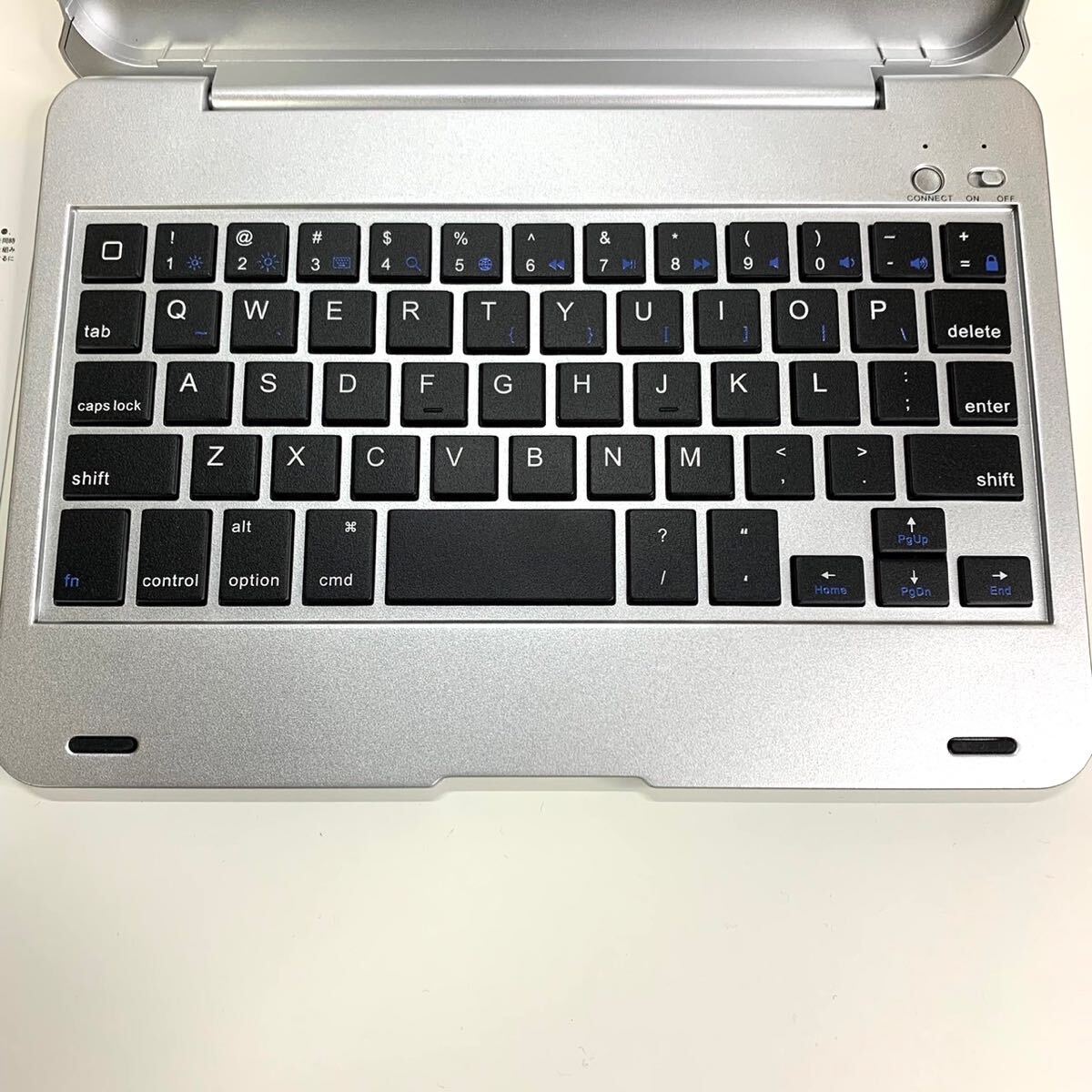 【訳有 送料無料】iPad mini6 キーボードケース 2021 iPad mini第六世代 8.3インチキーボードカバー 一体型 スタンドタイプ シルバー(A156)