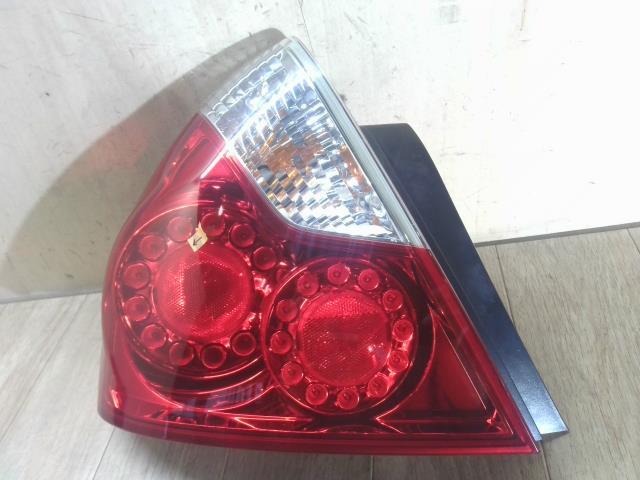 フーガ CBA-GY50 　左　テールランプ　テールレンズ 450GT VK45DE K23 コイト 220-63786 26555-EG625_画像1