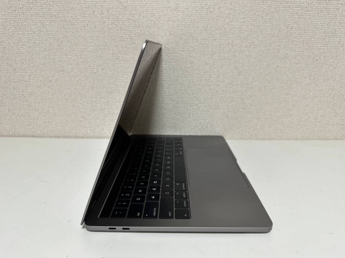 2105-２ １円スタート MacBook Pro 2017 13-inch A1706 CPU-i7 3.5GHz USキーボード スペースグレイ_画像4