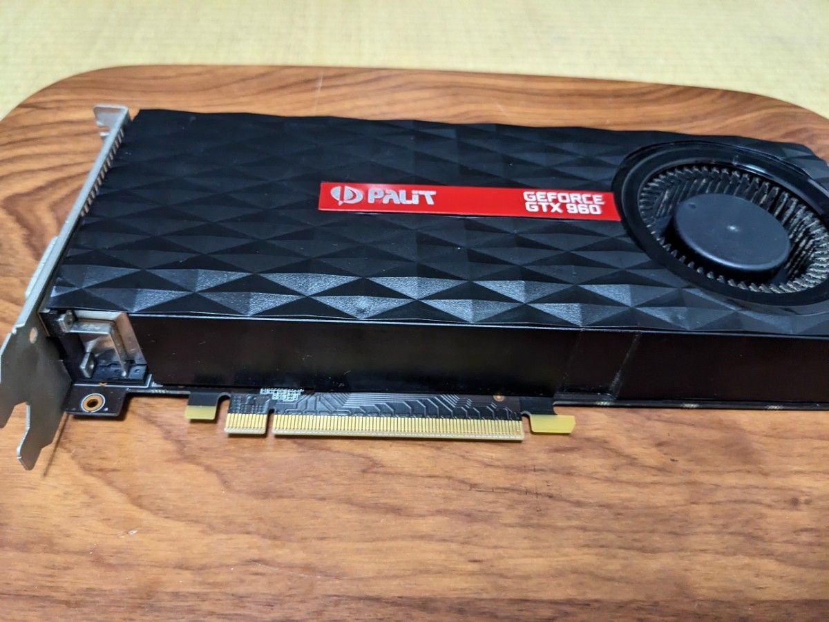 Geforce gtx 960 2G  Gddr5 128bit グラフィックカード