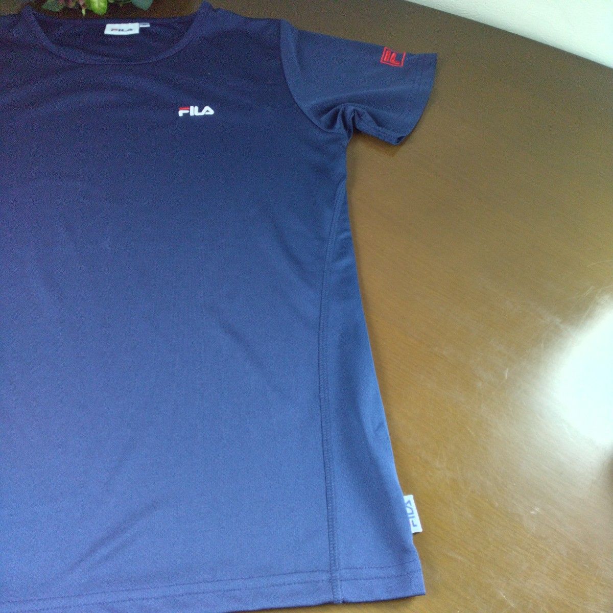 ☆FILA フィラ　ドライＴシャツ　ネイビー　M 美品☆