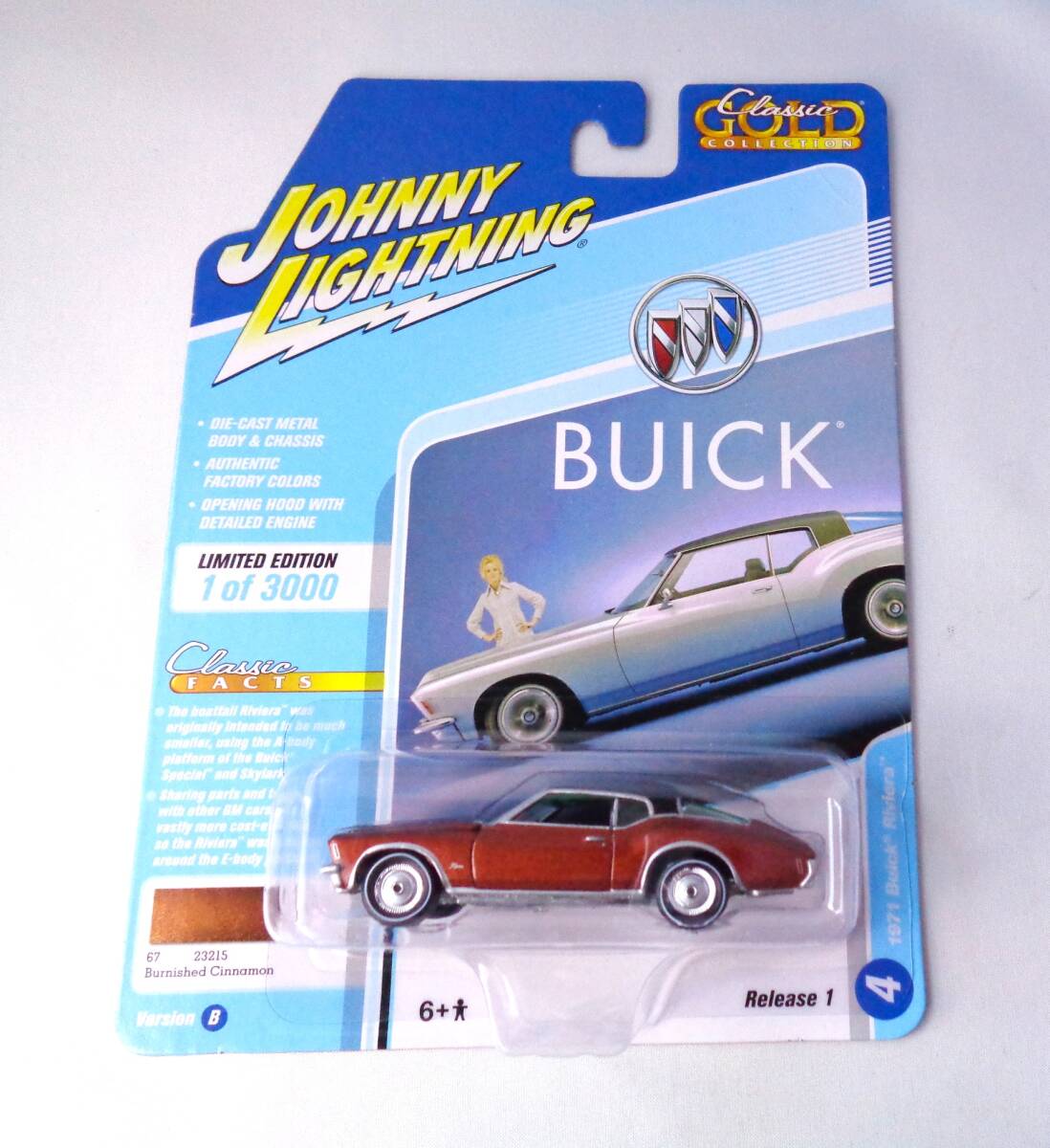 ◆JOHNNY LIGHTNING　ジョニーライトニング　1/64　1971 Buick Riviera　Burnished Cinnamon　ビュイック　リビエラ_画像1