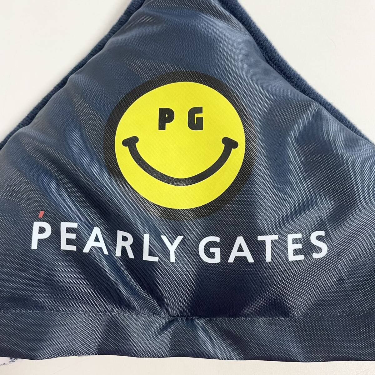 即決☆PEARLY GATES パーリーゲイツ 折り畳み 膝掛け ブランケット _画像2