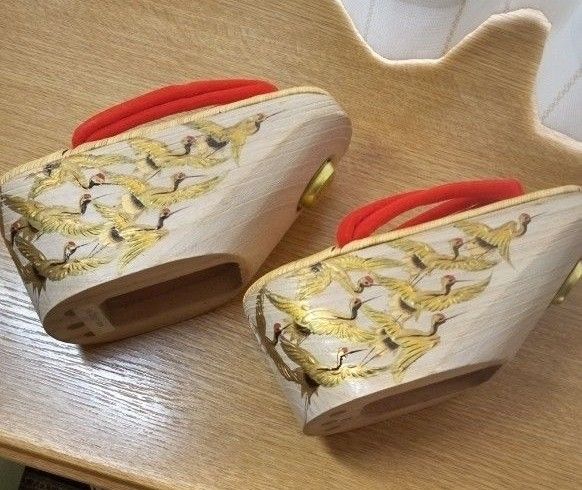 京都の老舗 伊と忠 こっぽり ぽっくり おこぼ 本畳表 下駄 京都の老舗 伊と忠 こっぽり ぽっくり おこぼ 本畳表 下駄