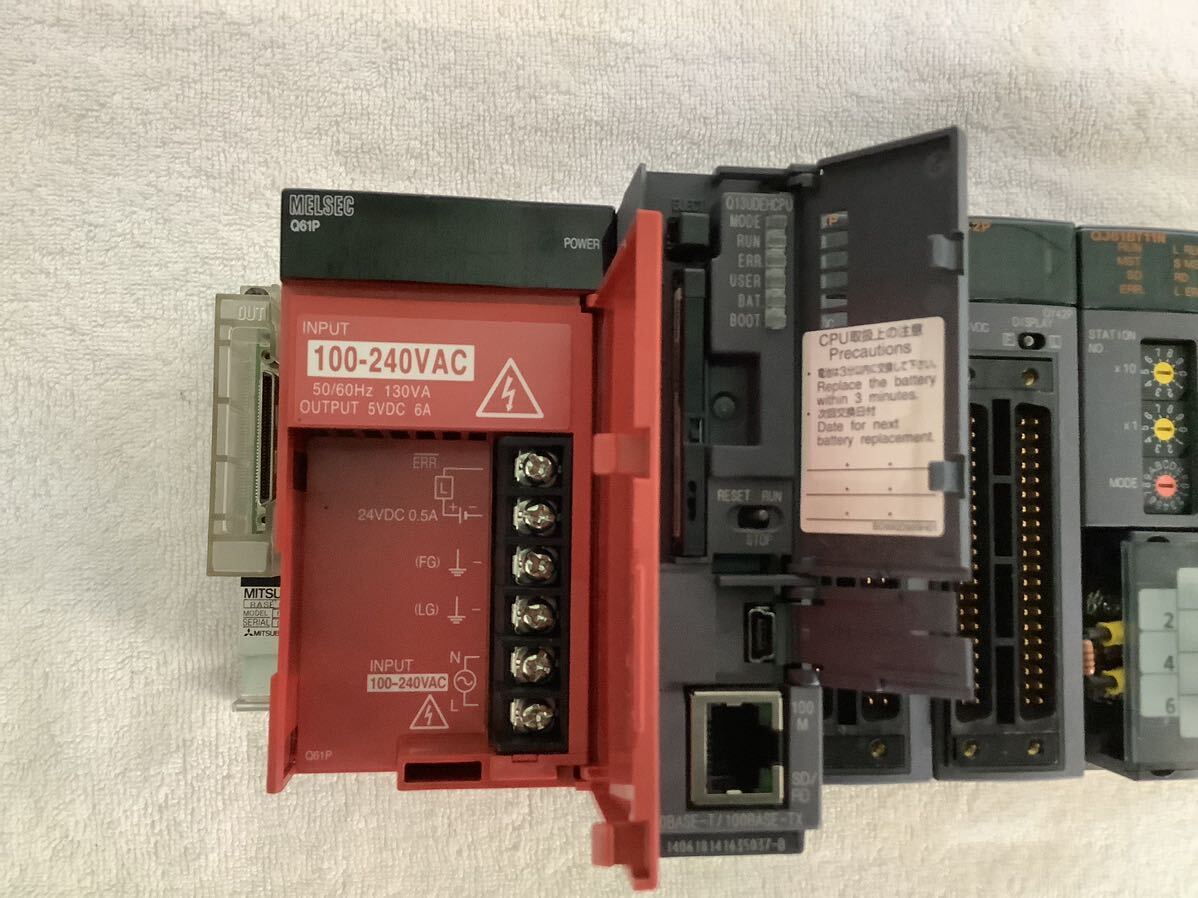 三菱MITSUBISHI MELSEC PLC Q61P,Q13UDEHCPU,QY42Px2,QJ61BT11N,EQ-V680D2,QY41Px2,Q68ADV 9ea 中古品_画像2