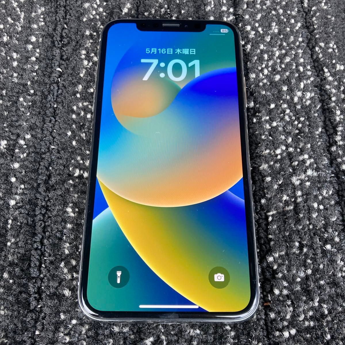 バッテリー新品　iPhone x 64GB シルバー