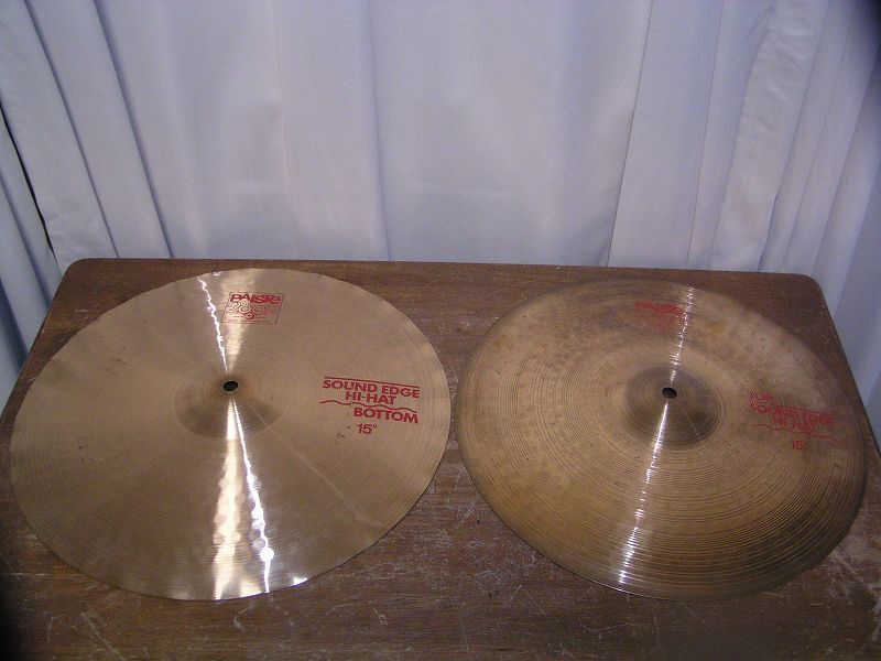 ★製造終了！貴重品！パイステ　PAISTE2002　サウンドエッジ・ハイハット　15インチ　中古品　ジョン・ボーナム_画像1