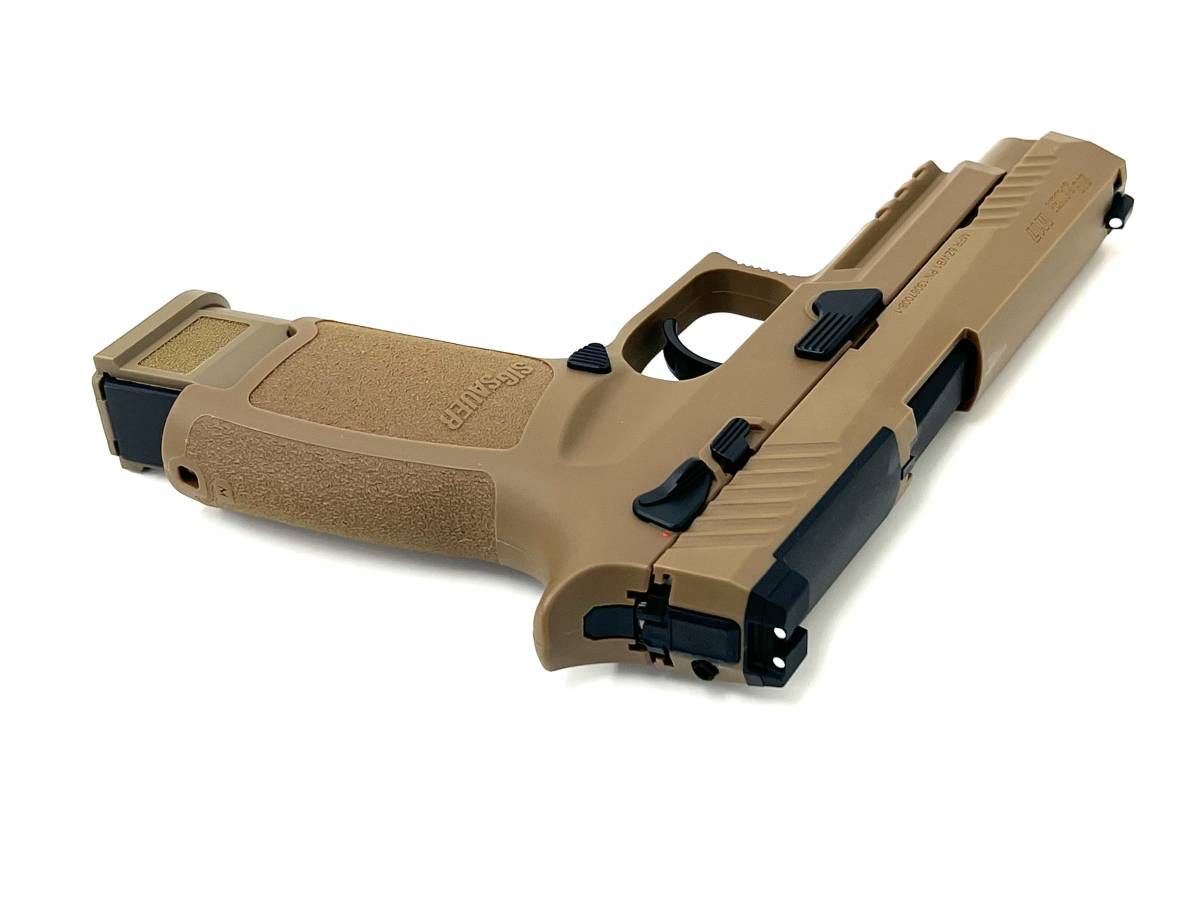 SIG SAUER(シグザウエル/シグサワー) SIG AIR Proforce M17 CO2 ブローバック FDE 本体 + スペアマガジン１本 未使用新品