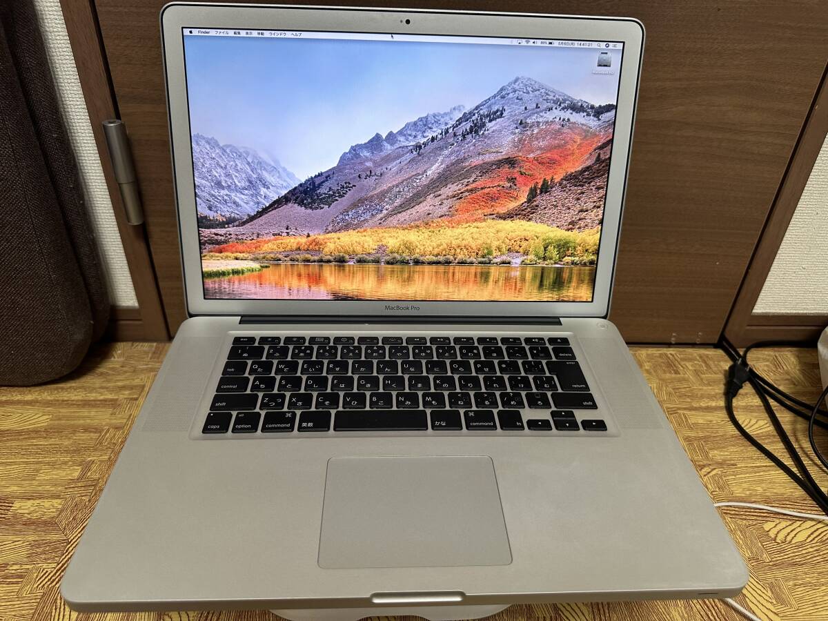  Apple MacBookPro Early 2011 A1286 MC723J/A Intel Core i7 2.20GHZ/RAM 8GB/HDD 500GB/15インチ/DVD/良品_画像1