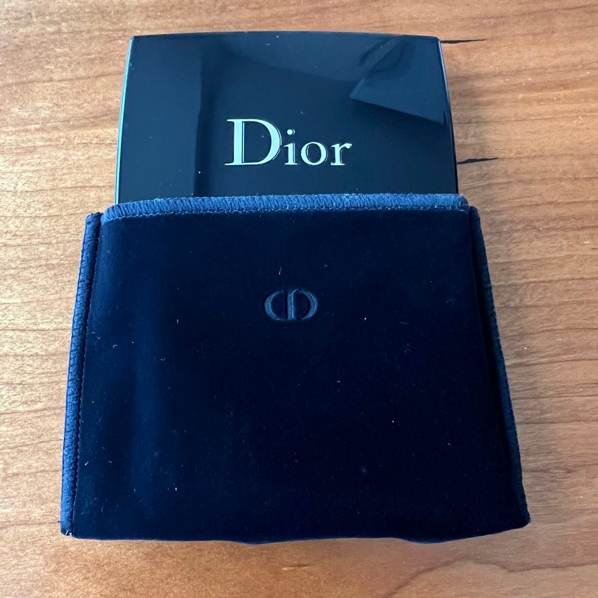 Dior ディオールスキン ルージュ ブラッシュ　462 コーラル フライト　チーク