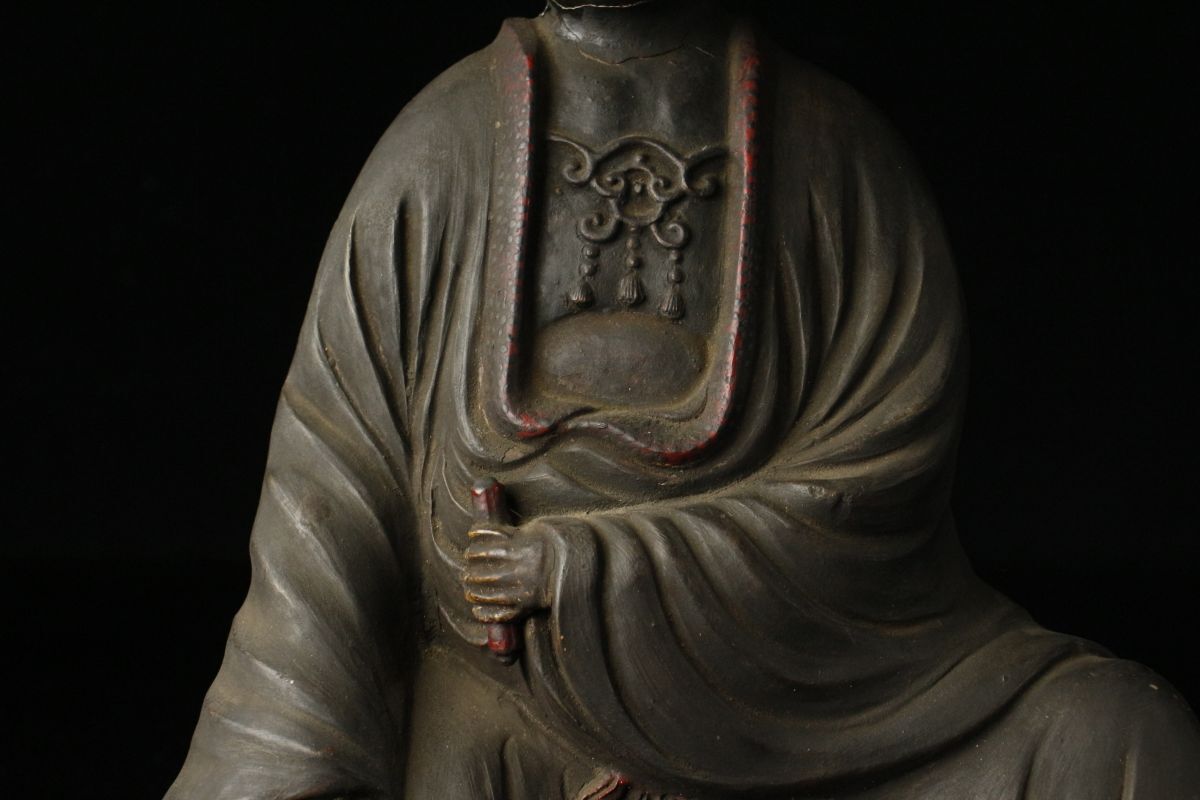 【LIG】中国時代美術 陶器地乾漆造 観音菩薩坐像 35㎝ 仏像 中国古玩 古美術品 [.QQ]24.3_画像5