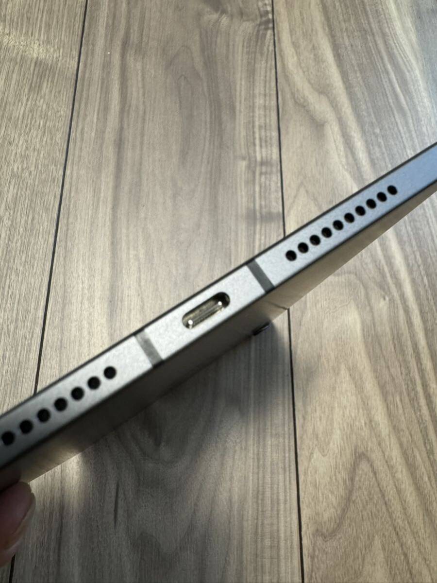 新品同様Apple iPad mini 第6世代 256GBスペースグレイ セルラーモデル