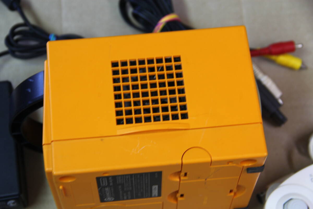 ニンテンドーゲームキューブ本体セット オレンジ DOL-001 電源コード/AVケーブル/コントローラー付属 送料無料_画像5