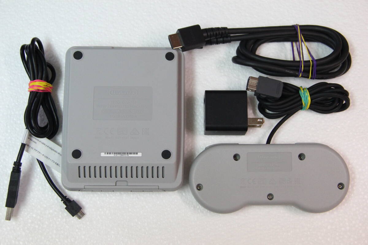 ニンテンドークラシックミニ スーパーファミコン 本体セット CLV ニンテンドークラシックミニ スーパーファミコン 本体セット CLV