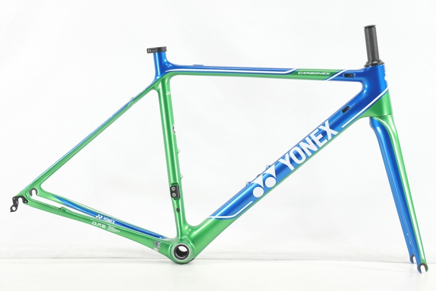 42000円 ◇◇訳アリ ヨネックス YONEX カーボネックス CARBONEX 42000円 ◇◇訳アリ ヨネックス YONEX カーボネックス CARBONEX