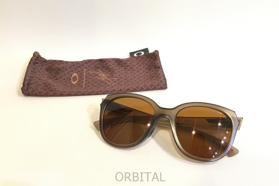 二子玉)OAKLEY オークリー Low Key ローキー OO9433-0854 サングラス ブラウンスモーク/プリズムブロンズポラライズド 54□19 140