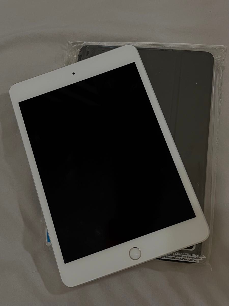 【新品カバー付 SIMフリー】2019 iPad mini5（第5世代） シルバー 64GB Wi-Fi Cellular
