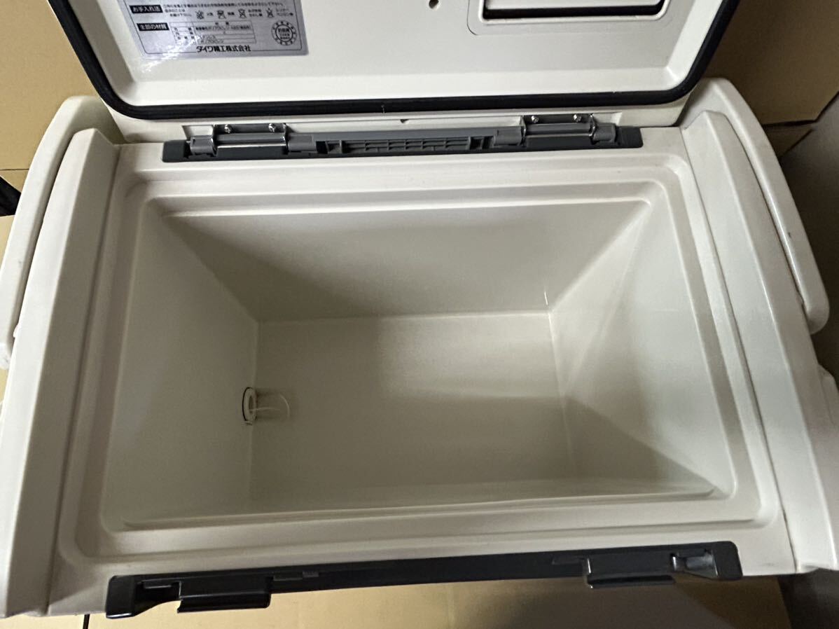 * Daiwa Daiwa cooler-box GXU-1800R PROVISOR