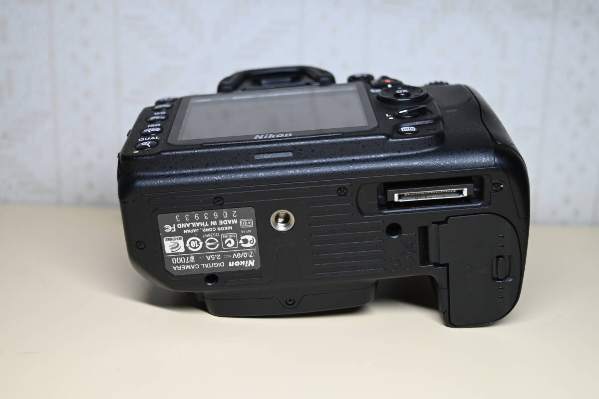 ジャンク　Nikon D7000_画像4