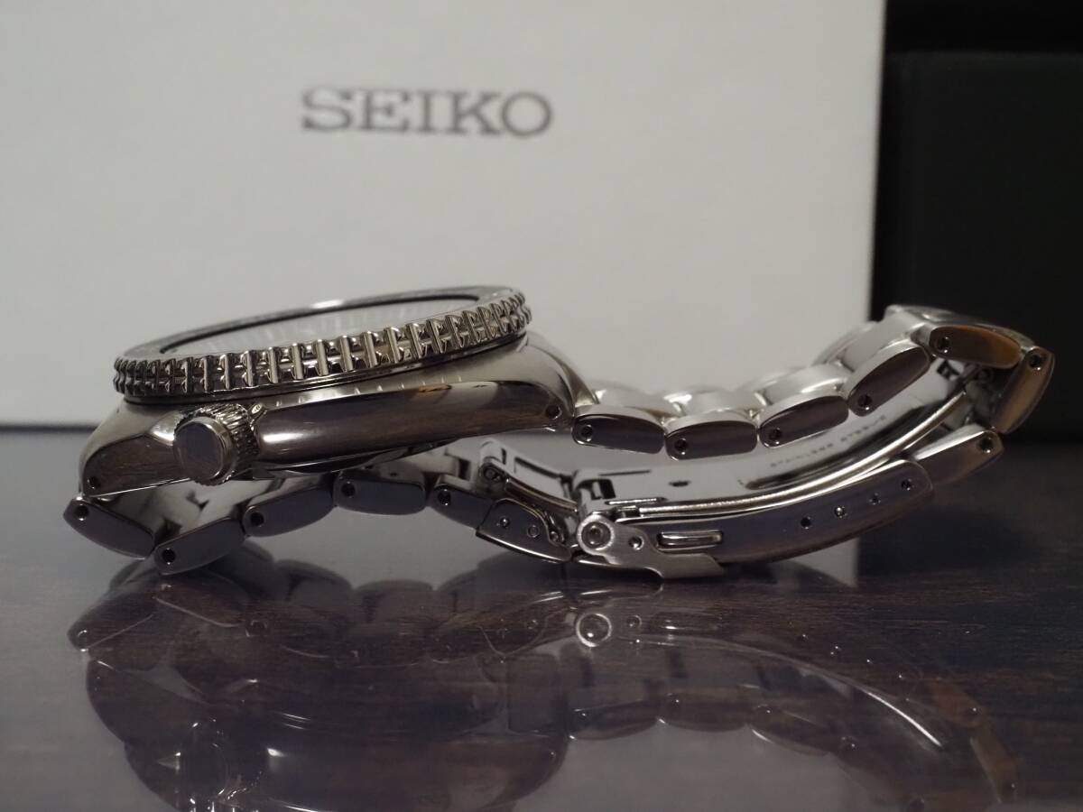 美品 SEIKO PROSPEX SRPE93 海外モデル MADE IN JAPAN メタルバンドM0EV631J0付き シリコンバンド未使用 精度良好 タートル サードダイバー_画像5