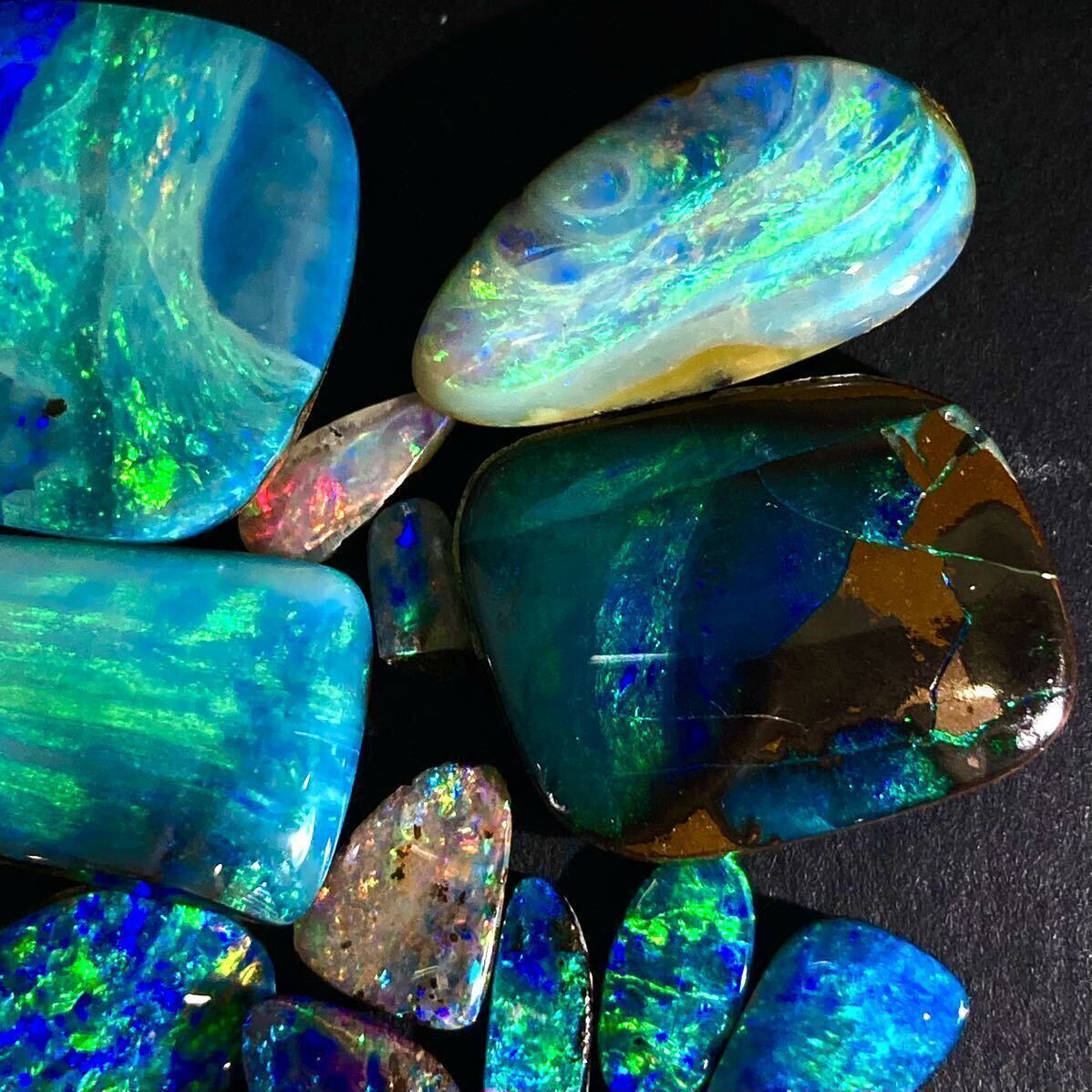 . color effect!!* natural boruda- opal . summarize 50ct*m weight approximately 10g loose unset jewel gem jewelry jewelry boulder opal. color rainbow ②
