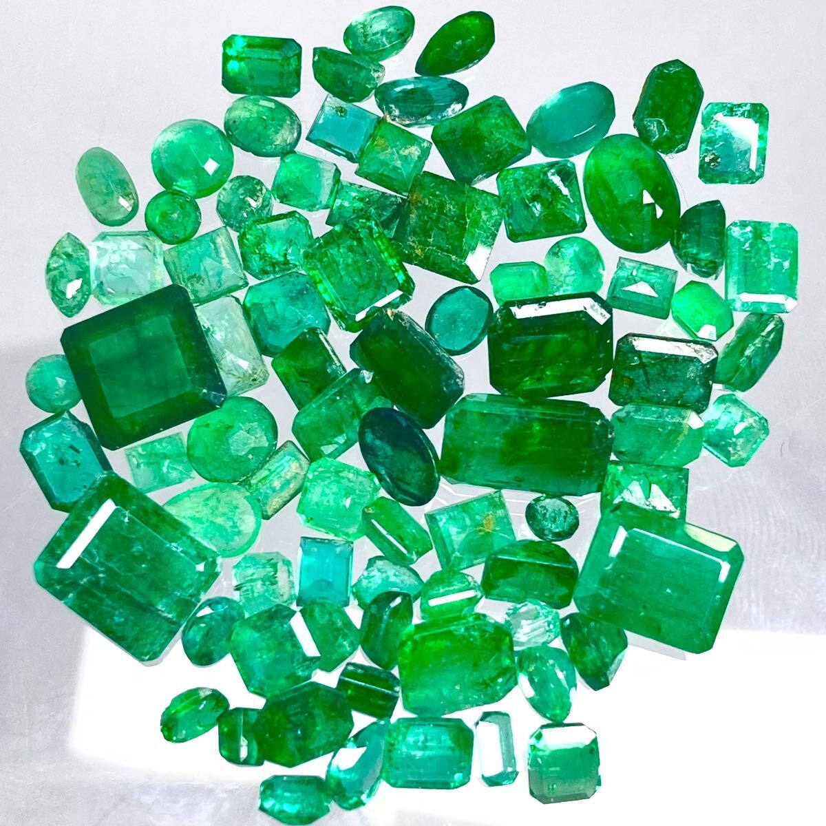 大量!!◆天然エメラルドおまとめ50ct◆m ルース 裸石 宝石 ジュエリー jewelry emerald beryl ベリル 緑玉 ①_画像3