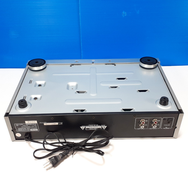 TEAC　CDレコーダー　CD-RW880 通電確認済み (ジャンク) 部品取り・修理のおできになる方へ_画像9