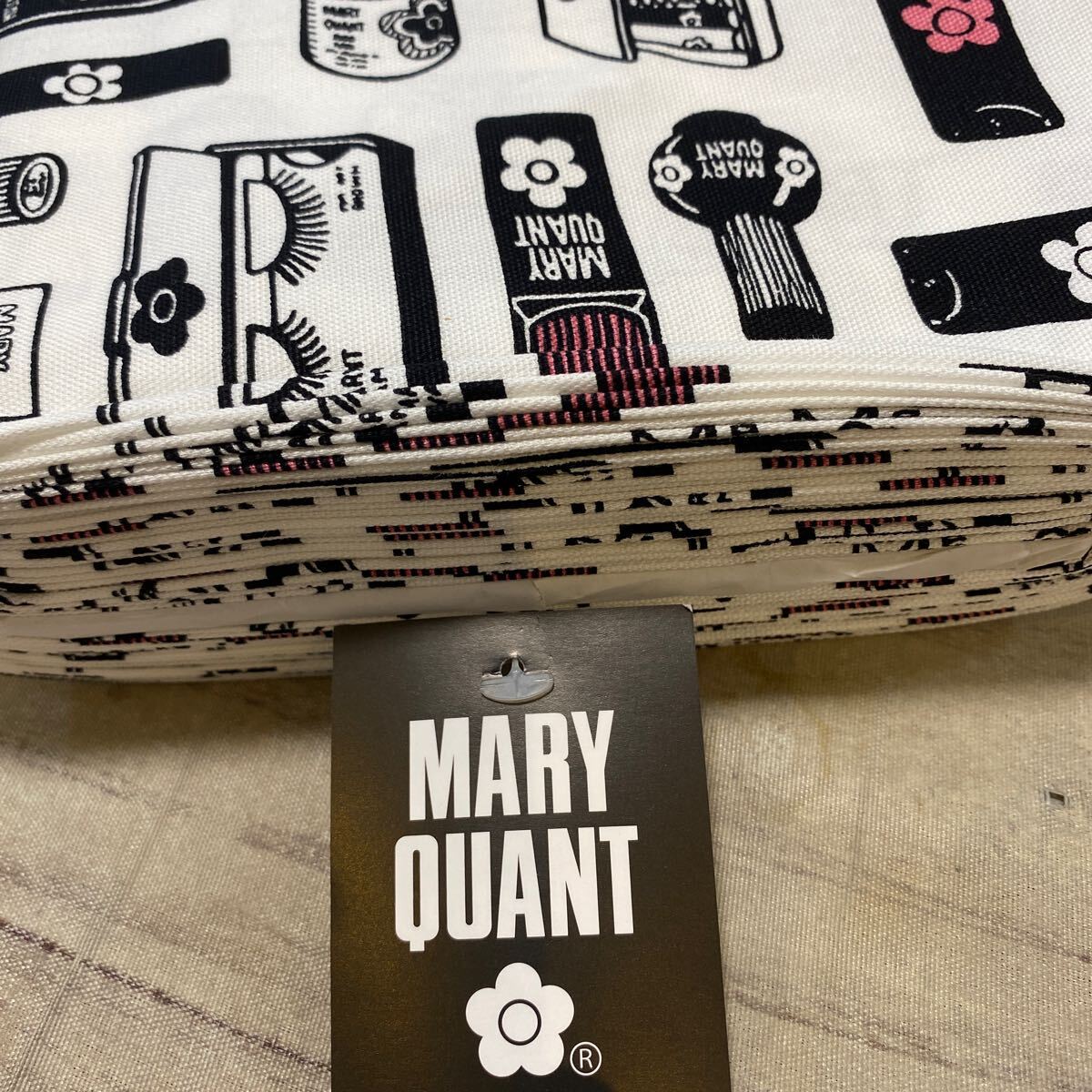 2m マリークワント　MARYQUANT 正規　ブランド　ハギレ　生地_画像2