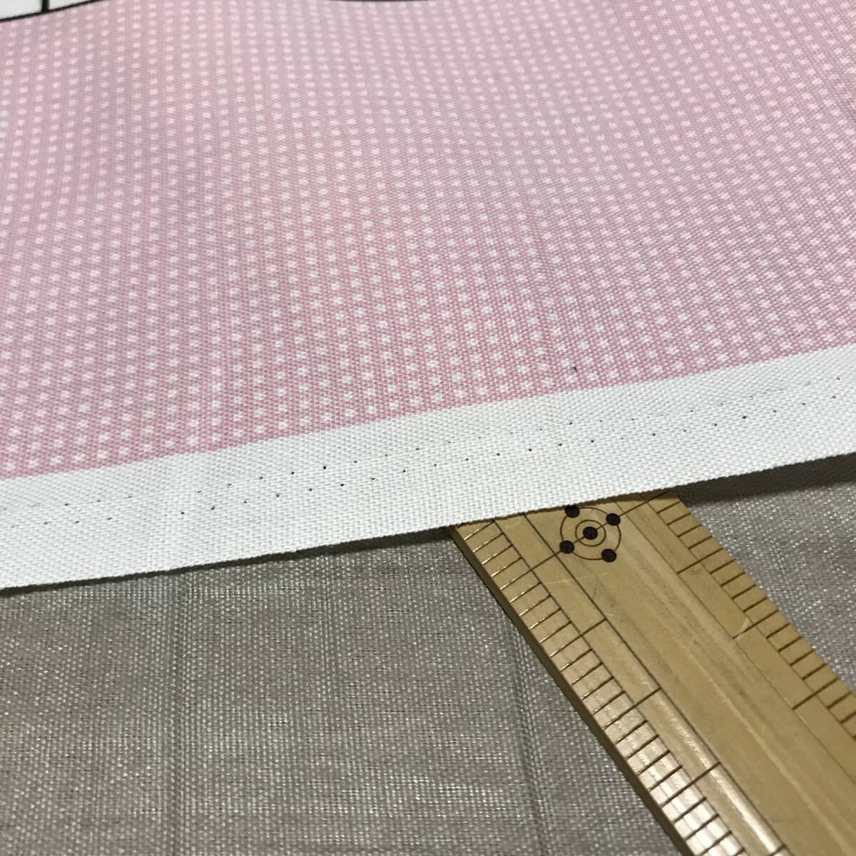 日本製　3m　Handworks Fabric④　鍵盤　ピンク　オックス　ハギレ_画像3
