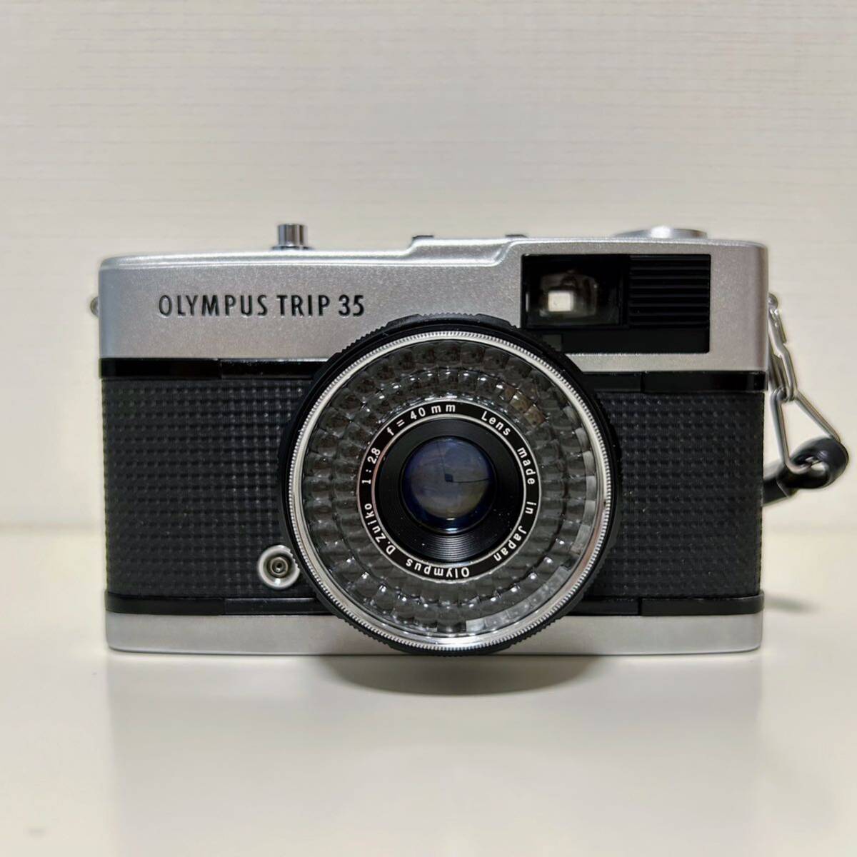 【動作確認済】OLYMPUS オリンパス TRIP35 コンパクトカメラ フィルムカメラ_画像1
